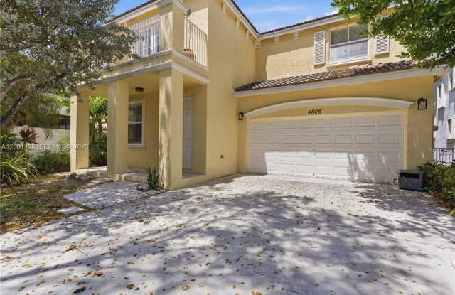 4808 SW 157th Way photos photos