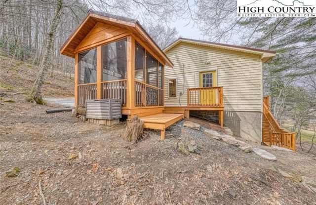 321 Owens Drive Gallery 3