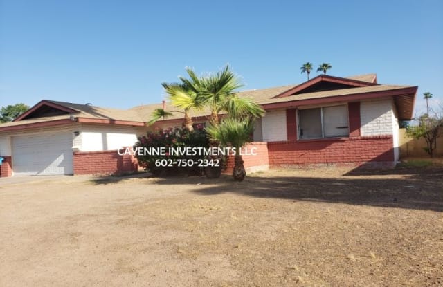 4002 W Frier Dr - 4002 West Frier Drive, Phoenix, AZ 85051