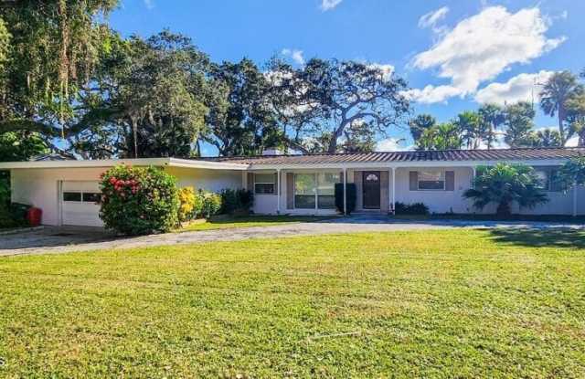 1181 Sunny Point Drive photos photos 1181 Sunny Point Drive photos photos