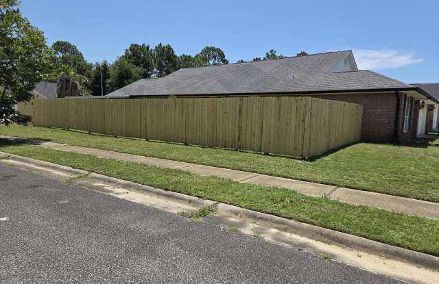 610 Randall Roberts Road photos photos