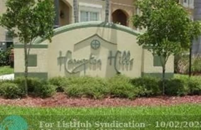 5921 Manchester Way - 5921 Manchester Way, Tamarac, FL 33321