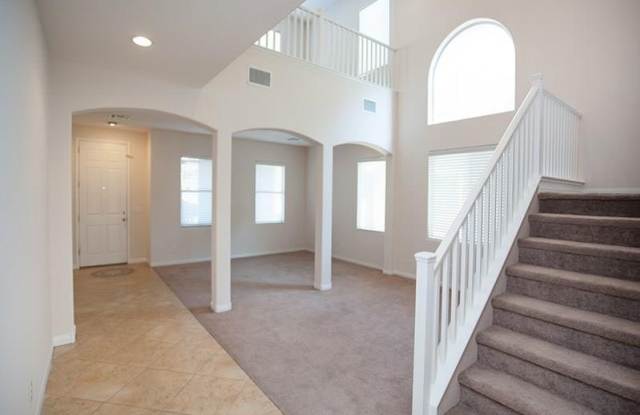 6325 Novak Street Gallery 3