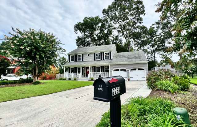Ready NOW! A Spacious Home in Beautiful Pine Ridge - Fenced Yard, 2-Car Garage, Pet Friendly! photos photos