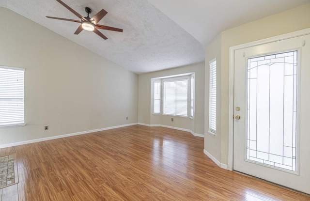 Westside Remodeled 3+2 On Cul De Sac - $2800 photos photos