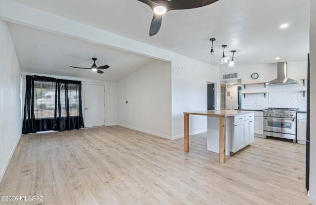 227 S Ave B photos photos