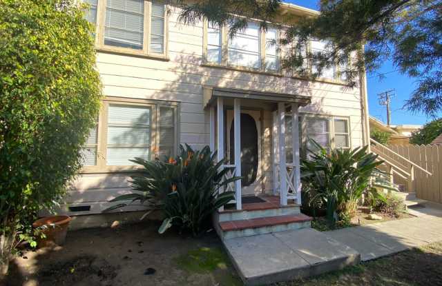 Cozy one bedroom one bath located on pch! photos photos