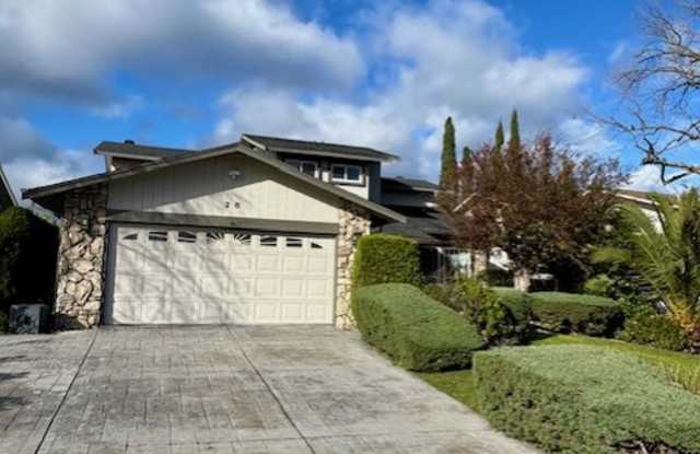 28 Crosby Court photos photos