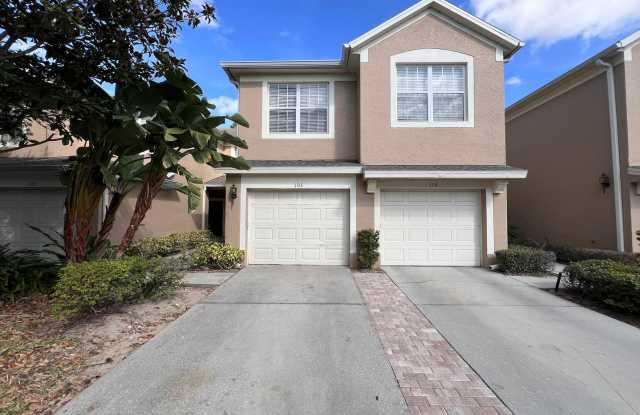 Great townhouse - available now! - 6465 Cantua Lane, Orlando, FL 32835