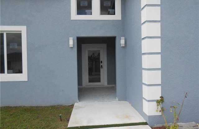 2809 55th Street W Gallery 3