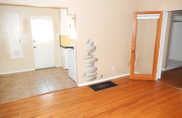 3421 Felton Street Gallery 4