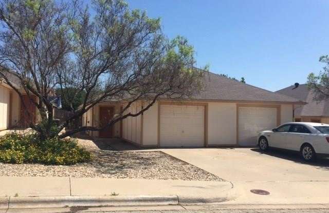 1424 Walters Drive Gallery 1