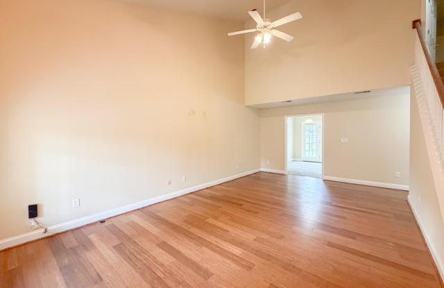 2513 Denburn Court Gallery 3