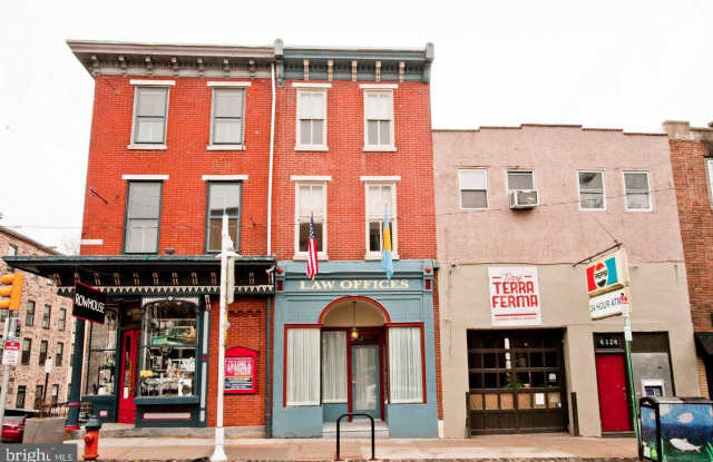 4322 MAIN STREET Gallery 4