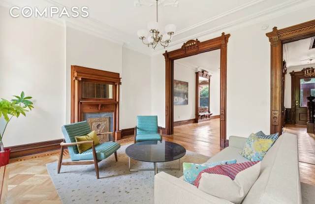 290 Jefferson Avenue photos photos
