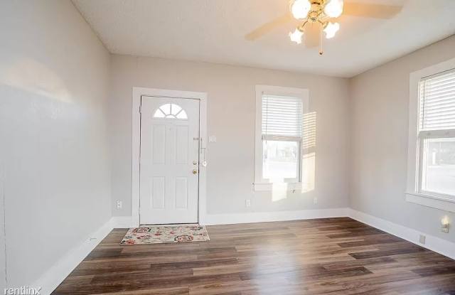 7519 Carver Avenue - 7519 Carver Avenue, Austin, TX 78752