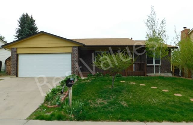 2084 S Rifle St - 2084 South Rifle Street, Aurora, CO 80013