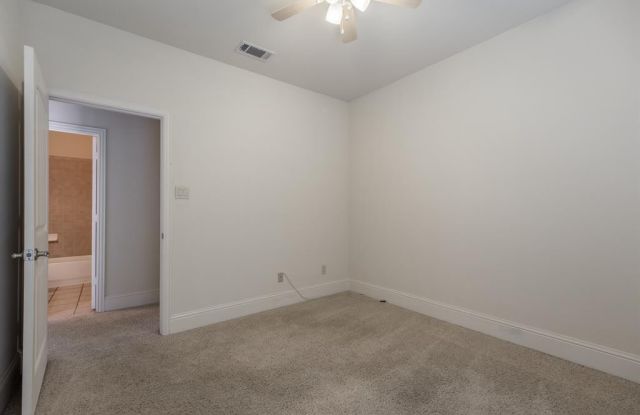 2917 Cascade Drive Gallery 4