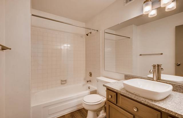 209 Wright Street - 307, #307 Gallery 4