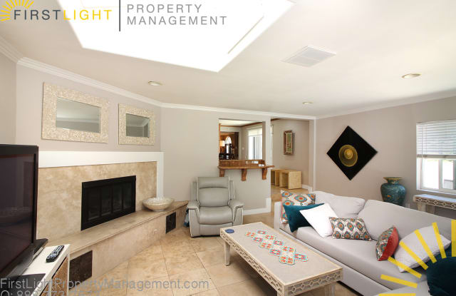 326 South Peck Avenue - 326 South Peck Avenue, Manhattan Beach, CA 90266