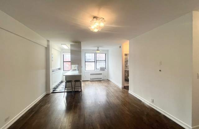 242 East 38th Street photos photos