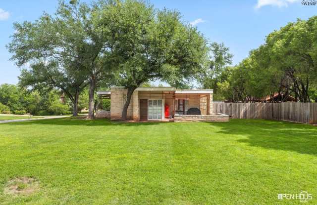 2904 STURDEVANDT PLACE photos photos