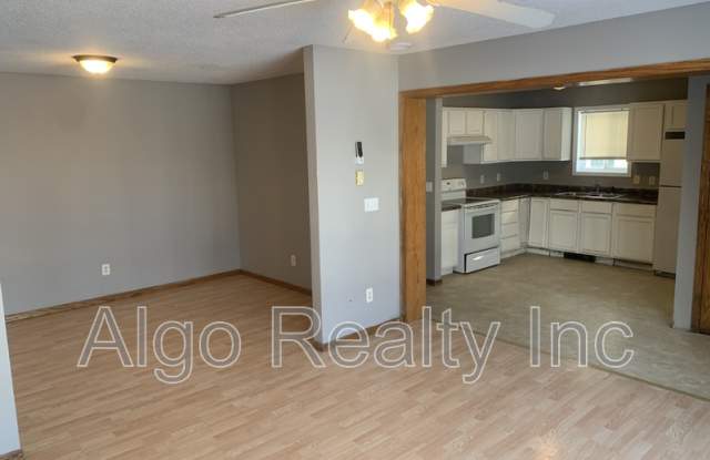 2609 Colfax Ave N photos photos