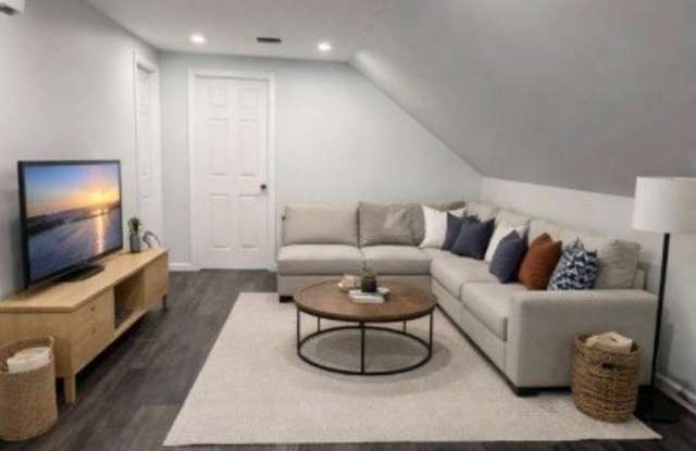 707 E 30Th St photos photos 707 E 30Th St photos photos