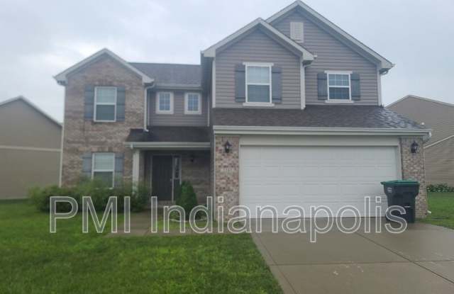 2343 Ashton Lane - 2343 Ashton Lane, Greenwood, IN 46143