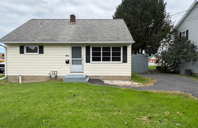 Girard 4 Bedroom House Gallery 1