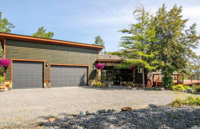 BREATHTAKING MOUNTAIN VIEWS! Gallery 1