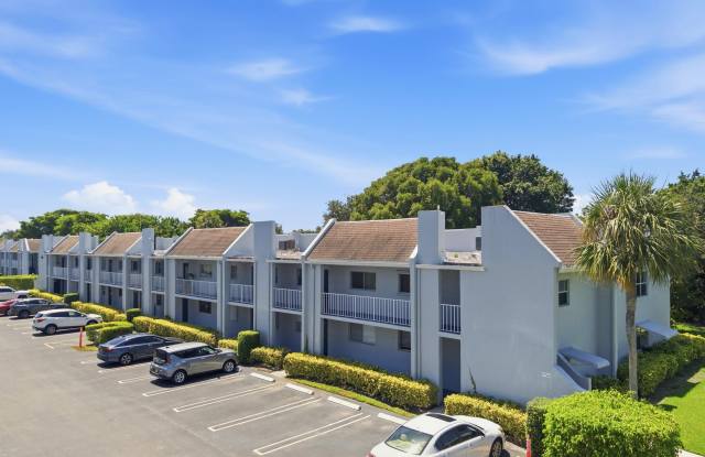 2960 SW 22nd Avenue photos photos