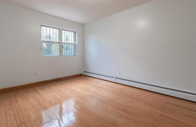 3685 Shore Parkway Gallery 4