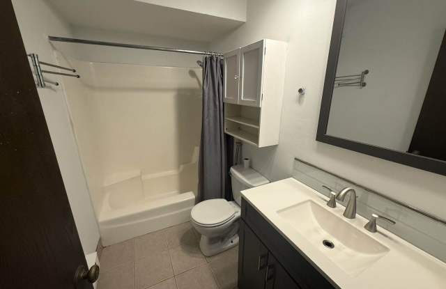 1032 Shagbark Road Gallery 3