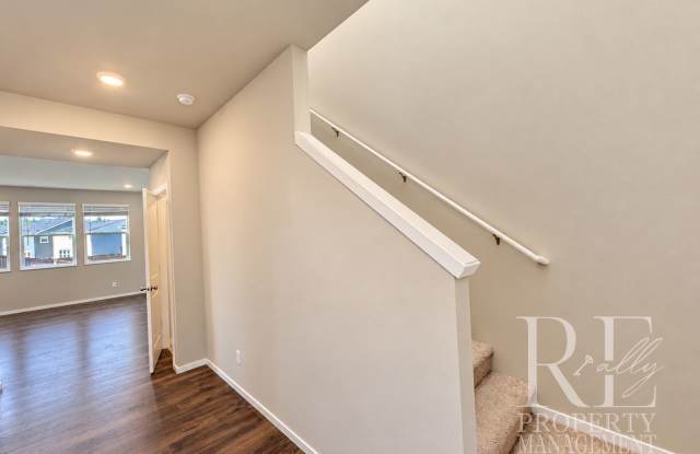 2024-Built 4-Bedroom Home on Pendleton | Air Conditioning, Open Living, Home Office & Fully Fenced Backyard! Gallery 4