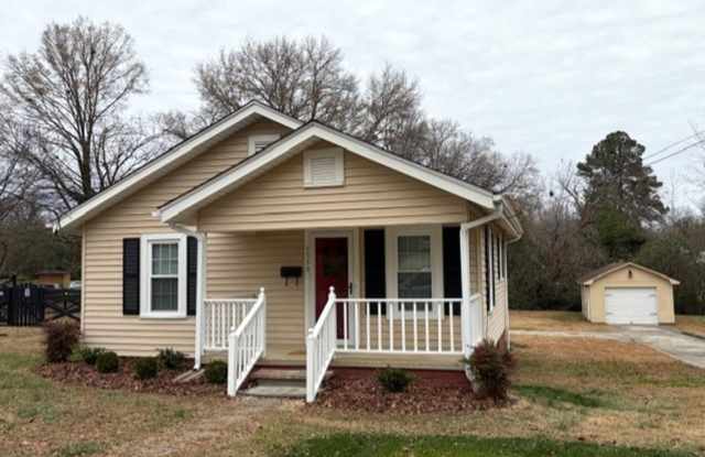 ~~~ What a gem!!- 2 Bedroom Home w/Great features!~~~ - 1535 Wickham Street, Burlington, NC 27215