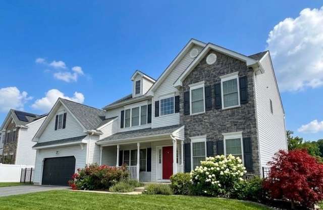 2160 Eagles Landing Drive Gallery 2