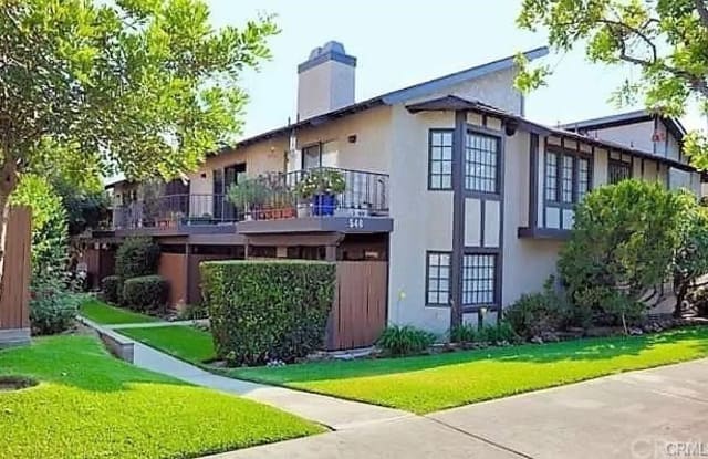 540 W Foothill Boulevard - 540 West Foothill Boulevard, Monrovia, CA 91016