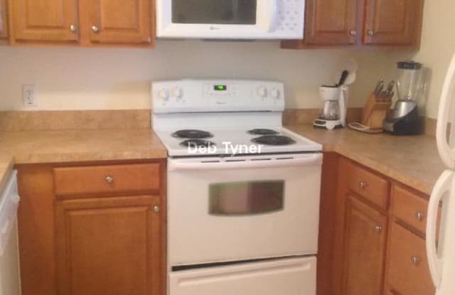 5 Forest St. - 5 Forest St, Medford, MA 02155