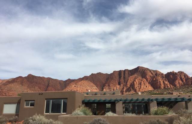 Stunning Views in Kayenta Gallery 4