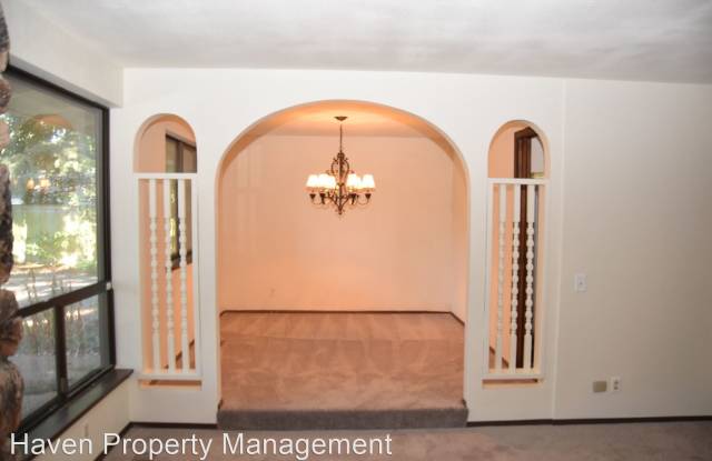 5008 89th Ave Ct W Gallery 4