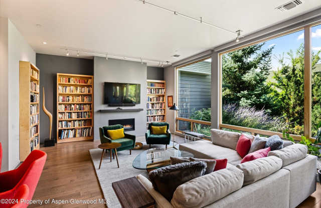 102 Evans Road unit: 103 photos photos