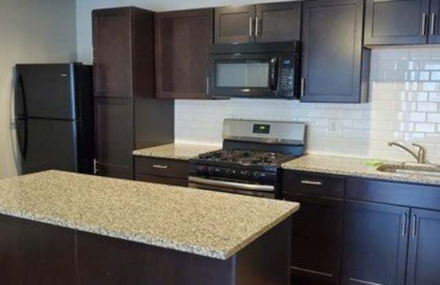 1024 W WOODLAWN AVE photos photos