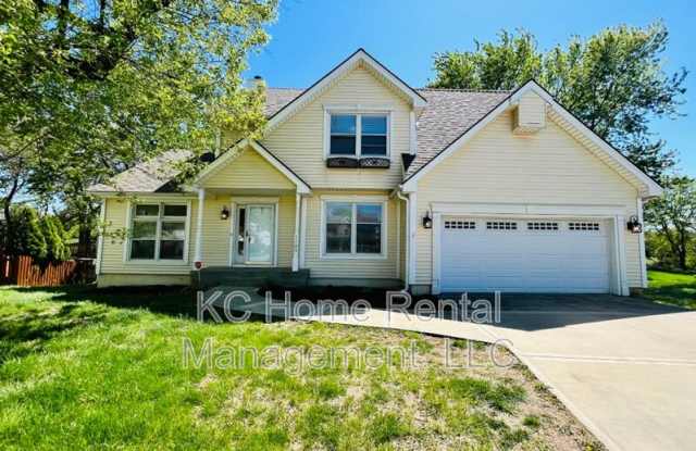 1109 E Sleepy Hollow Dr - 1109 East Sleepy Hollow Drive, Olathe, KS 66062