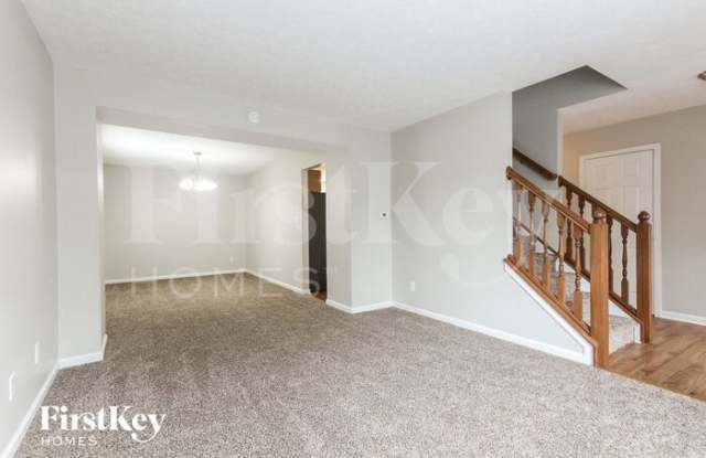 5254 Calabasas Drive Gallery 2