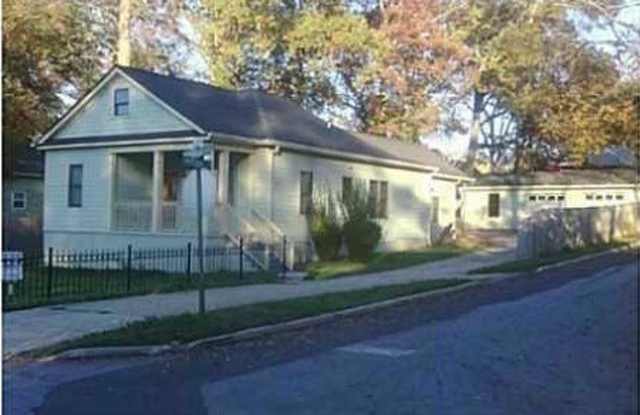 3296 Myrtle Street photos photos