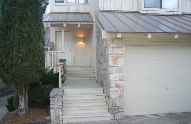 101 Cove West No. 205 - 101 Cove West, Montgomery County, TX 77356