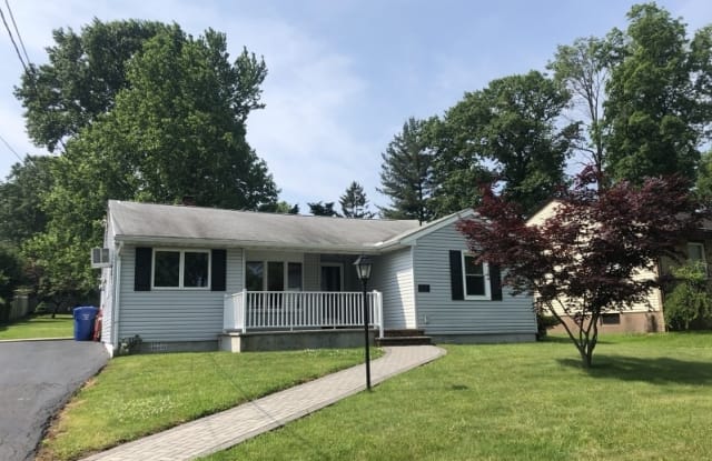 171 Oxford Road - 171 Oxford Road, Colonia, NJ 07067