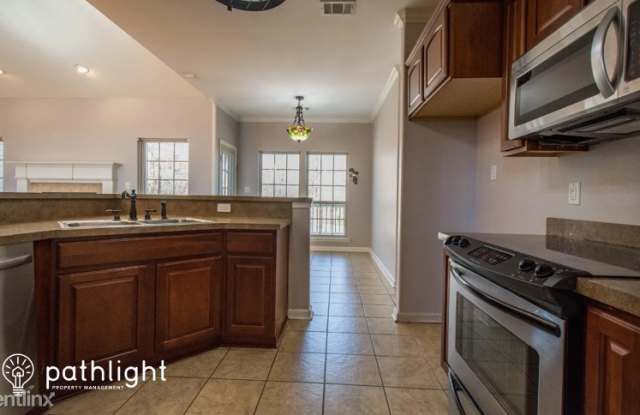1023 Skyline Dr UNIT Gallery 3