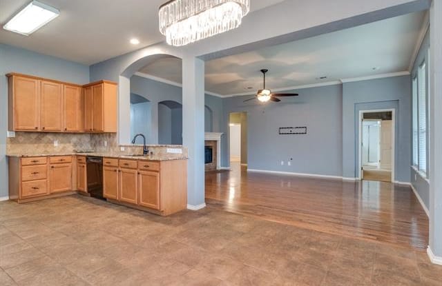 609 Catalpa Road - 609 Catalpa Road, Fort Worth, TX 76131